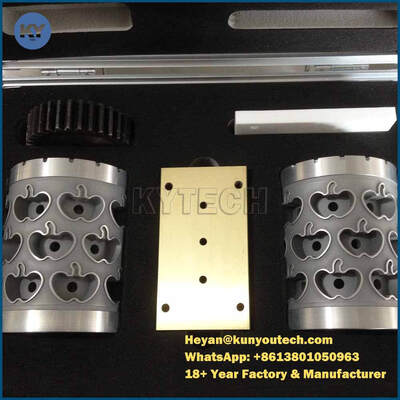 Qualité  Paintball Herbal Capsule Maker Softgel Die Roll Tooling With Al Injection Wedge Usine