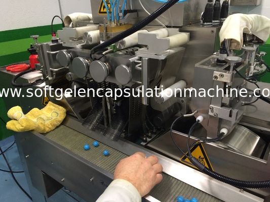 Chaîne petite et de R&amp;D d'échelle de Softgel de capsule de production pour faire la capsule molle S403