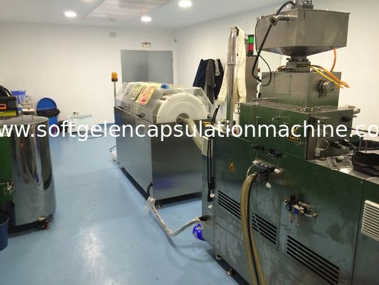 Machine de remplissage molle de capsule de gel de l'huile de poisson 120000pcs/H automatique