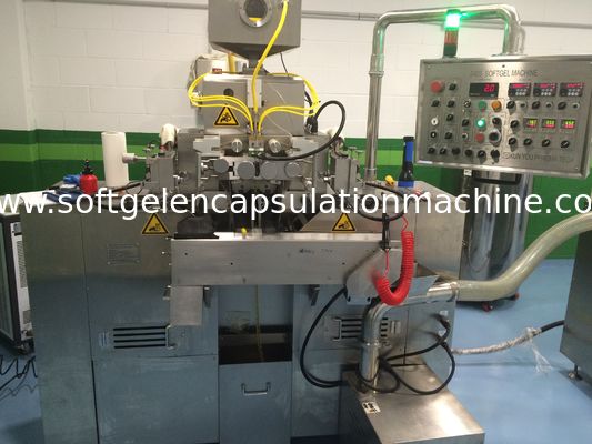 Chaîne petite et de R&amp;D d'échelle de Softgel de capsule de production pour faire la capsule molle S403