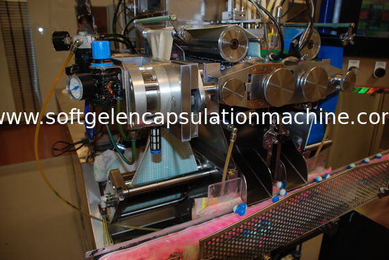 Gélatine machine de fabrication/encapsulation de Shell Paintball avec le dessiccateur amorphe/diagnostic à distance