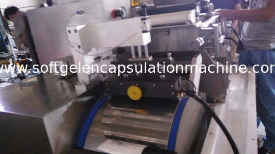 Le cuivre enferme dans une boîte des pièces de machine de remplisseur pour la capsule de Softgel à échelle réduite faisant la machine