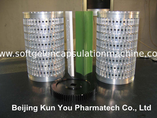 L'alliage d'aluminium Softgel Paintball de moule de capsule de 12 pouces meurent le petit pain 0~5 t/mn