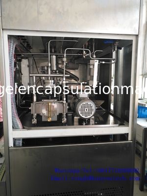 L'eau posée de fabrication de la machine trois de capsule baignent le réservoir d'alimentation de gélatine