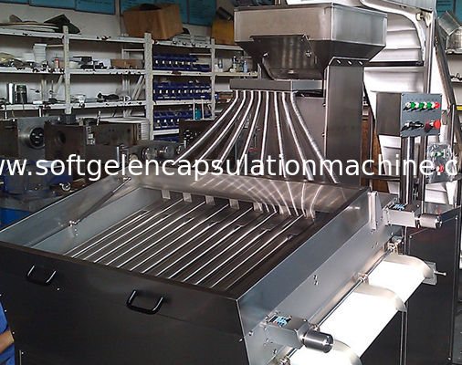 Taille de capsule de 0.5KW Softgel et former la trieuse avec la distance réglable de rouleau