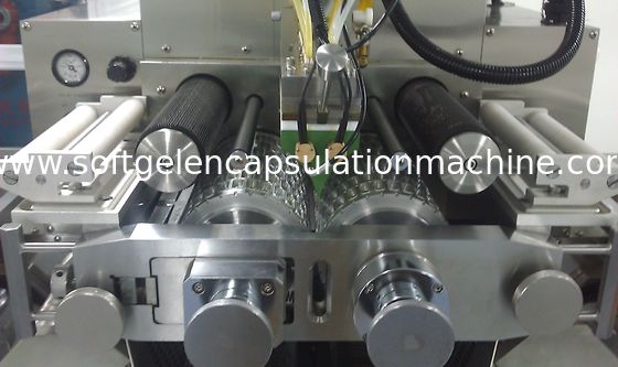 Machine d'encapsulation de capsule de Softgel de shampooing d'utilisation de Cosmatic de contrôle de PLC avec la diverse forme
