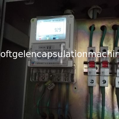 Impulsion sans couture de machine de Softgel de bec multi coupant le rapport élevé de produit fini