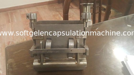 Machine végétale de capsule de Softgel de pompe de cale d'injection de boîte de Robbion Spreder de gélatine