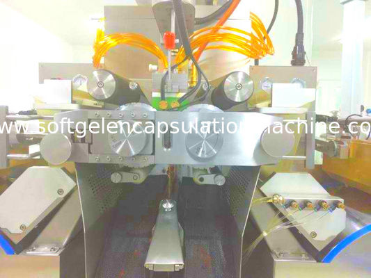 Machine d'encapsulation de Softgel d'huile de cannabis pour le remplissage de pétrole et de pâte